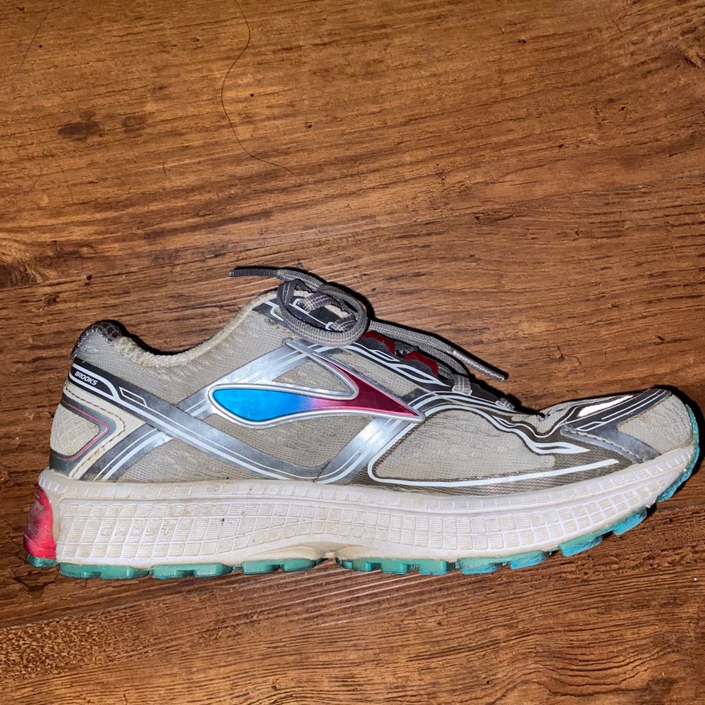 Brooks Ghost 8 - image 2